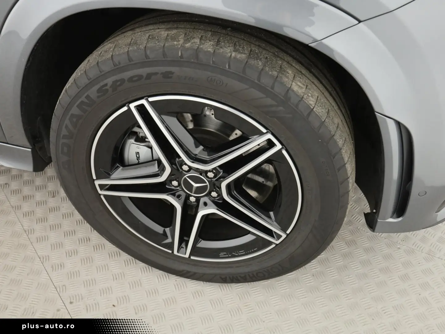 MERCEDES-BENZ GLE 53 AMG 4M  Coupé  AHK Multibeam 360  MBUX