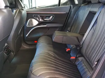 MERCEDES-BENZ EQS 580 4Matic AMG LINE PRM PLUS HYPER SCREEN