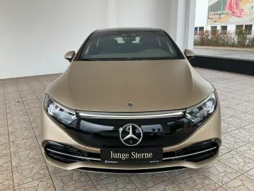 MERCEDES-BENZ EQS 500 4M Electric Art Pano-Dach Dist&hellip;