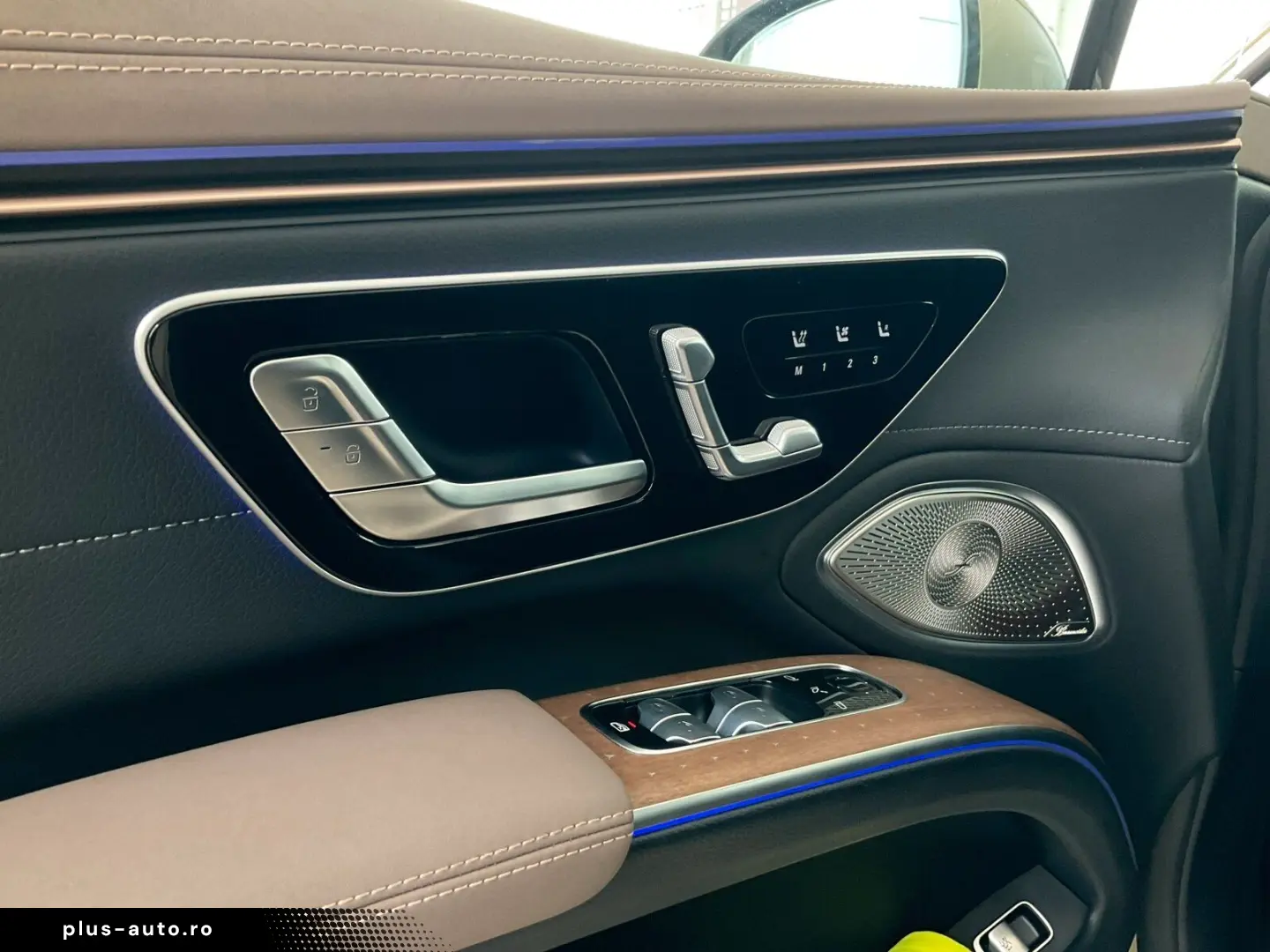 MERCEDES-BENZ EQS 500 4M Electric Art Pano-Dach Dist&hellip;