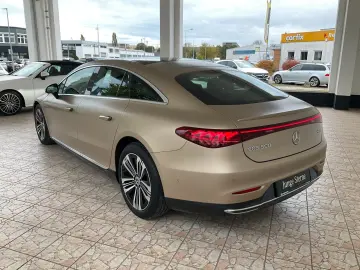 MERCEDES-BENZ EQS 500 4M Electric Art Pano-Dach Dist&hellip;