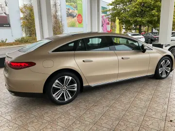 MERCEDES-BENZ EQS 500 4M Electric Art Pano-Dach Dist&hellip;