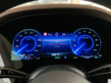 MERCEDES-BENZ EQS 500 4M Electric Art Pano-Dach Dist&hellip;