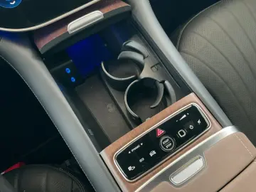 MERCEDES-BENZ EQS 500 4M Electric Art Pano-Dach Dist&hellip;