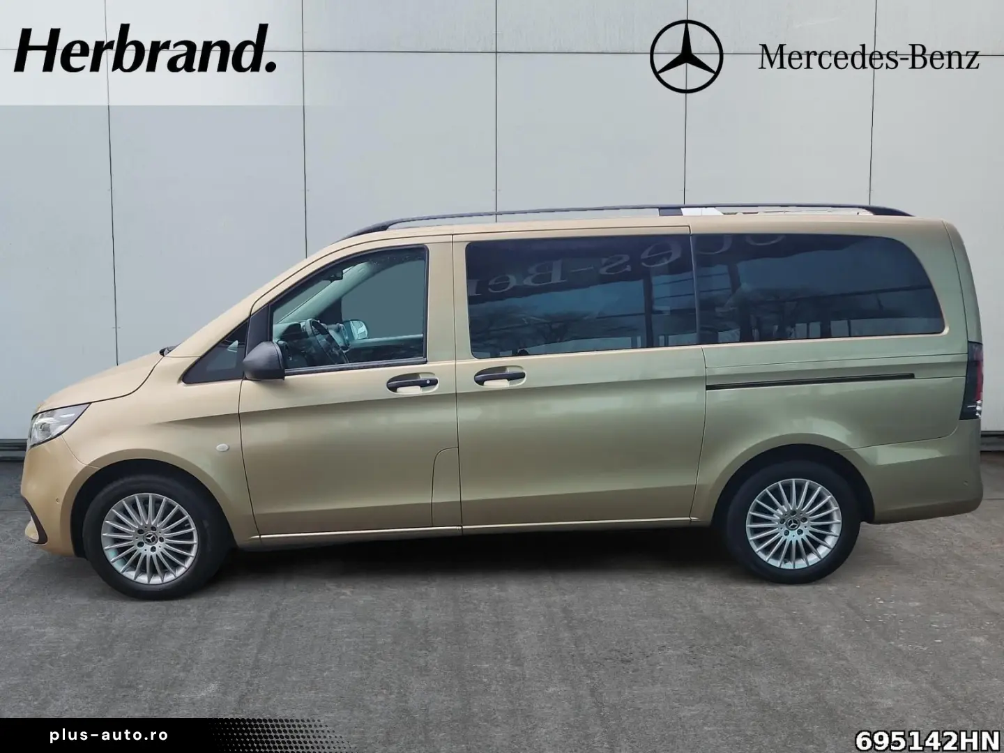 MERCEDES-BENZ Vito 119 CDI Tourer PRO Lang AHK2500kg&hellip;