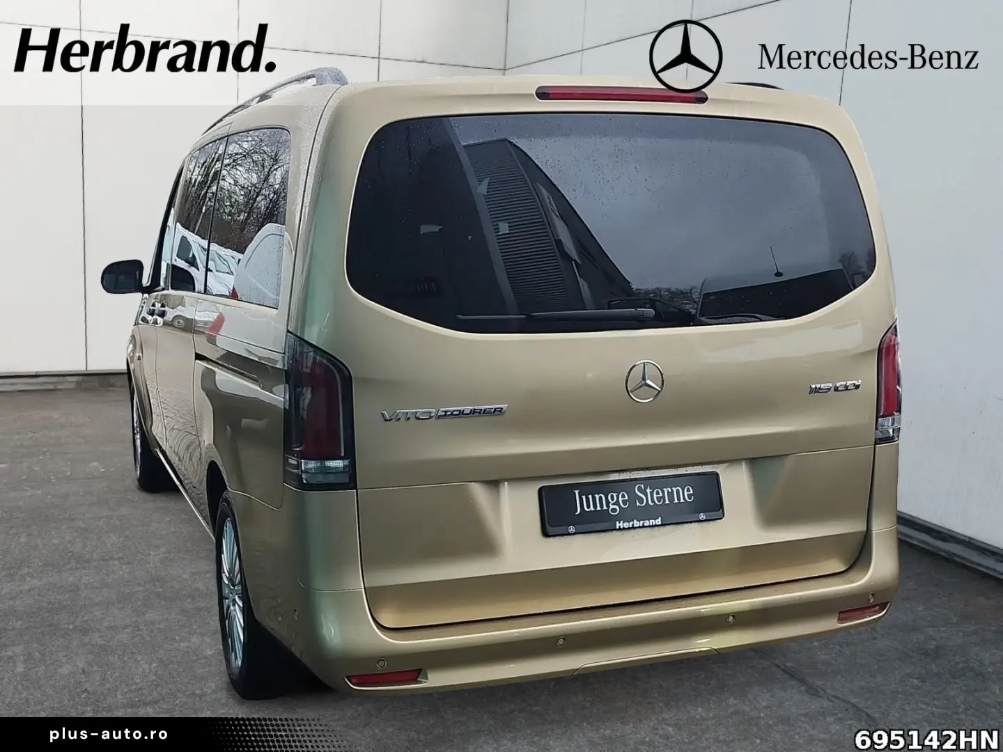 MERCEDES-BENZ Vito 119 CDI Tourer PRO Lang AHK2500kg&hellip;