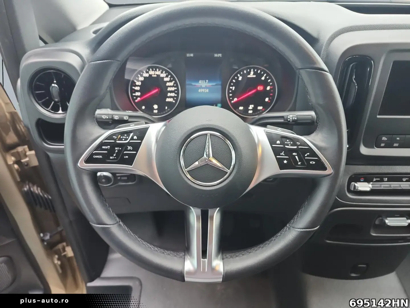 MERCEDES-BENZ Vito 119 CDI Tourer PRO Lang AHK2500kg&hellip;