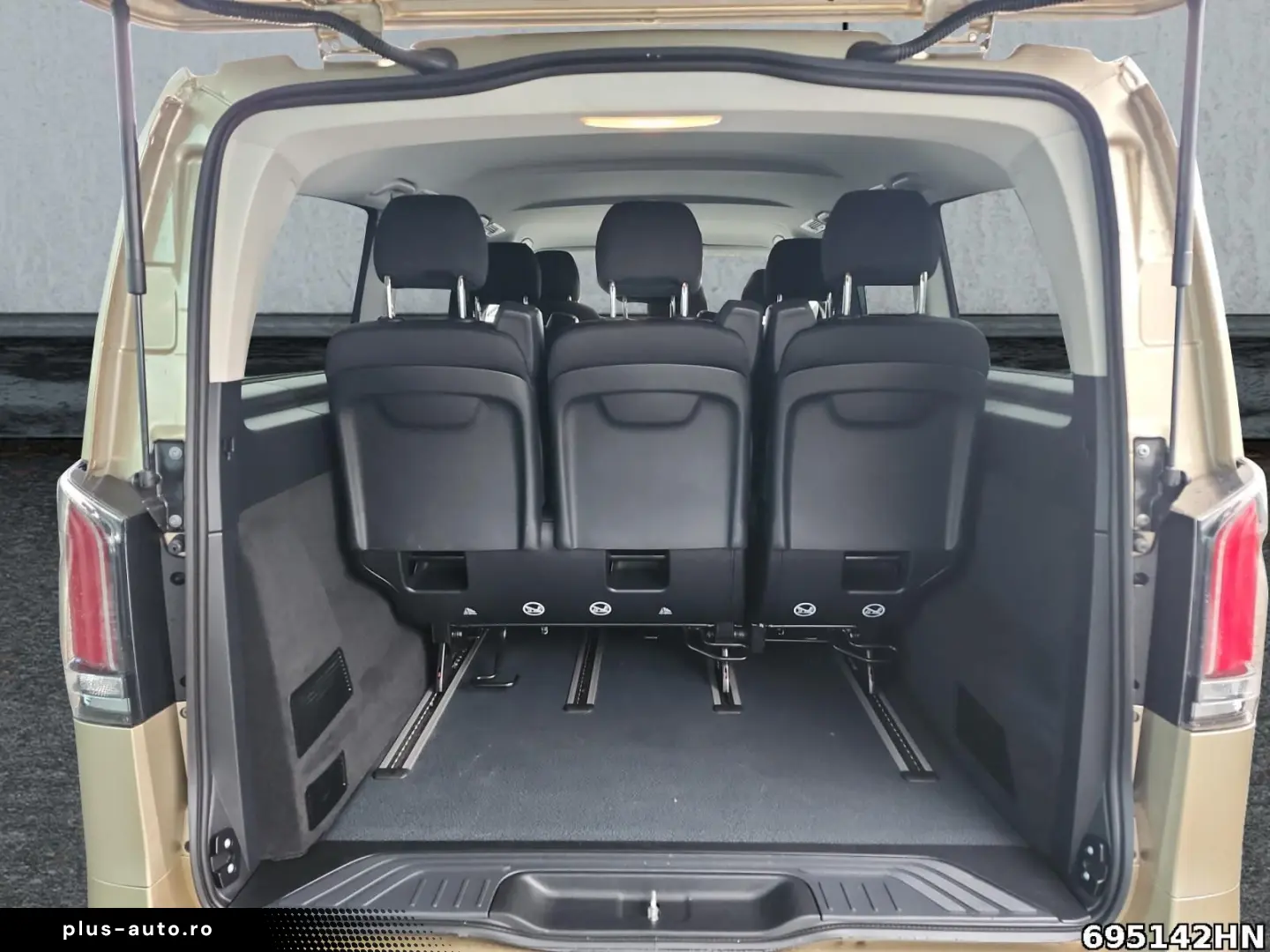 MERCEDES-BENZ Vito 119 CDI Tourer PRO Lang AHK2500kg&hellip;