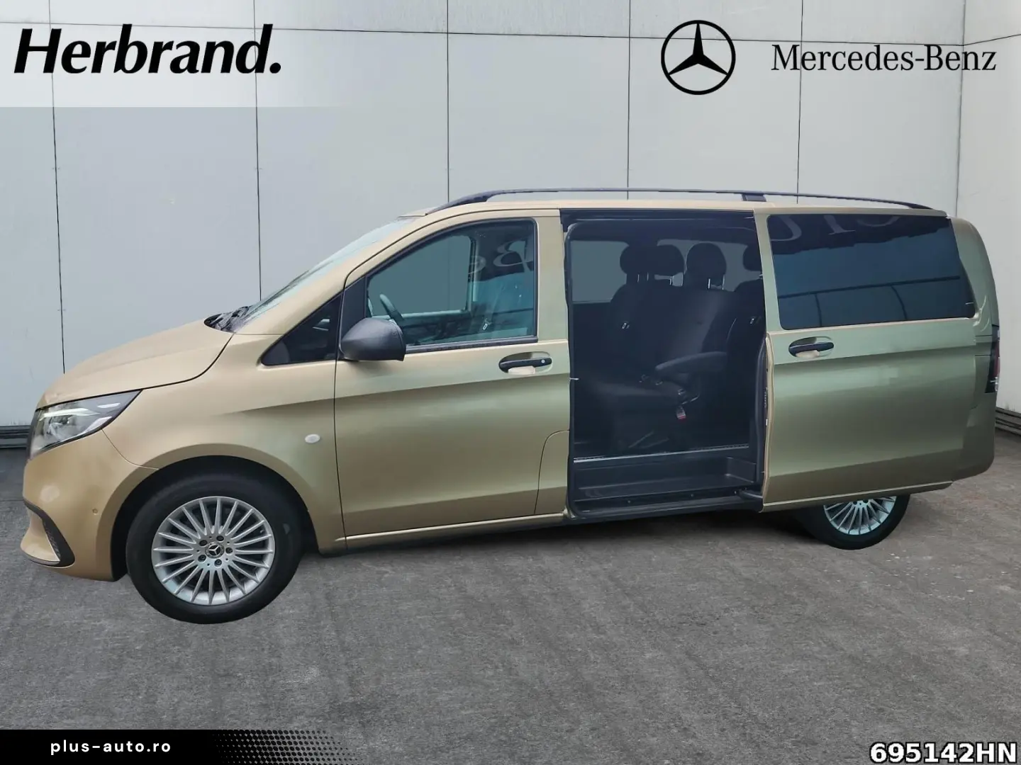 MERCEDES-BENZ Vito 119 CDI Tourer PRO Lang AHK2500kg&hellip;