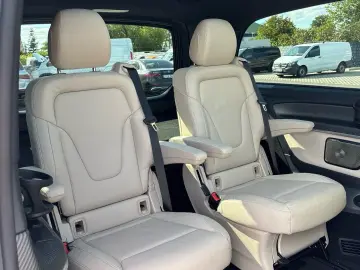 MERCEDES-BENZ V 300d Avantgarde 4x4 lang AMG Pano 36&hellip;