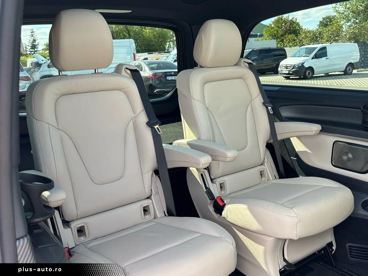 MERCEDES-BENZ V 300d Avantgarde 4x4 lang AMG Pano 36&hellip;