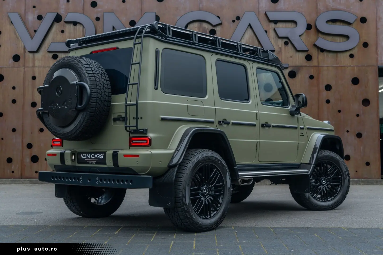 MERCEDES-BENZ G 63 4x4² AMG  FIRST 40 CARBON AKRAPOVIC