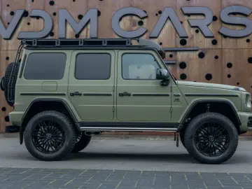 MERCEDES-BENZ G 63 4x4² AMG  FIRST 40 CARBON AKRAPOVIC