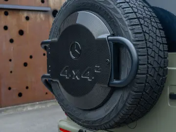 MERCEDES-BENZ G 63 4x4² AMG  FIRST 40 CARBON AKRAPOVIC