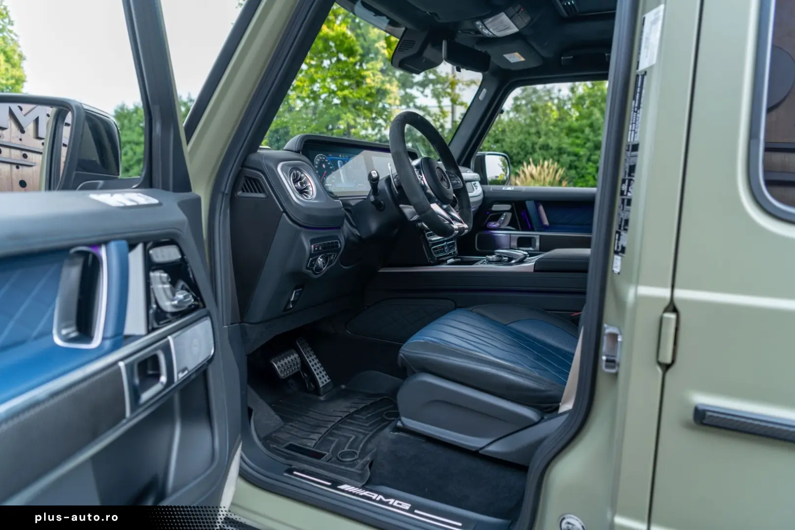 MERCEDES-BENZ G 63 4x4² AMG  FIRST 40 CARBON AKRAPOVIC