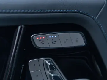 MERCEDES-BENZ G 63 4x4² AMG  FIRST 40 CARBON AKRAPOVIC