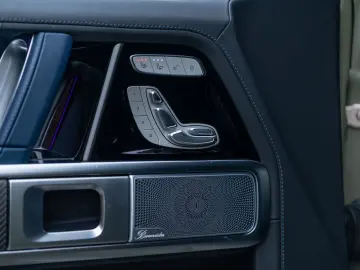 MERCEDES-BENZ G 63 4x4² AMG  FIRST 40 CARBON AKRAPOVIC