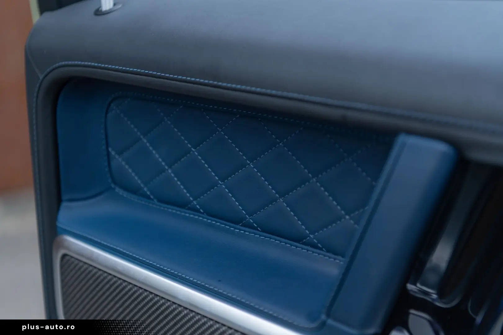 MERCEDES-BENZ G 63 4x4² AMG  FIRST 40 CARBON AKRAPOVIC