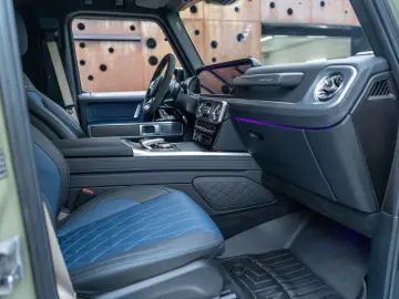 MERCEDES-BENZ G 63 4x4² AMG  FIRST 40 CARBON AKRAPOVIC