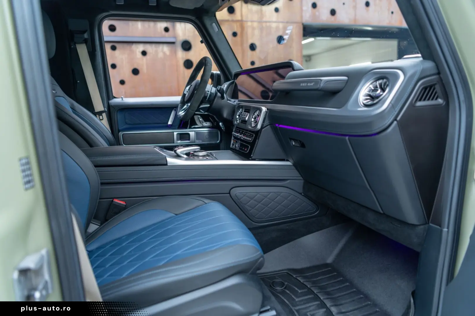 MERCEDES-BENZ G 63 4x4² AMG  FIRST 40 CARBON AKRAPOVIC