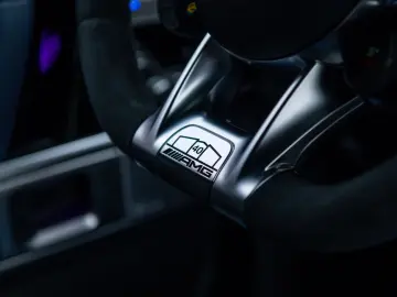 MERCEDES-BENZ G 63 4x4² AMG  FIRST 40 CARBON AKRAPOVIC