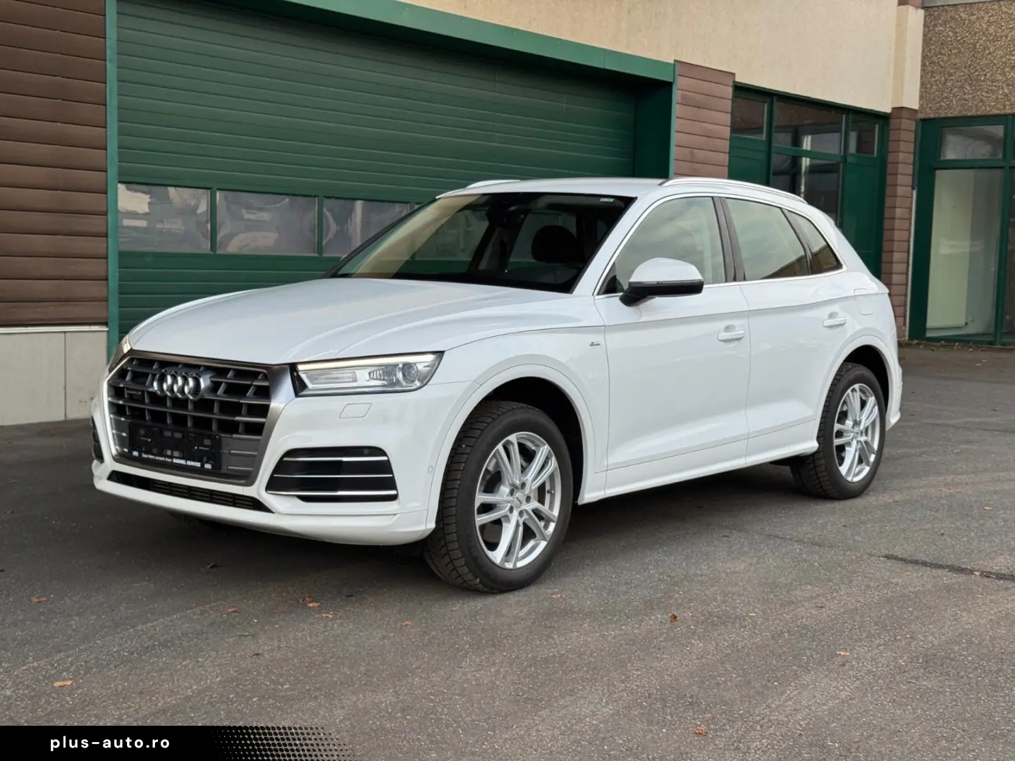AUDI Q5 50 TFSI e quattro S-Line AHK NAV SZH RFK 2Hd.