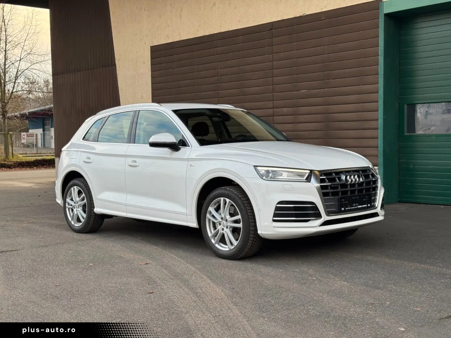 AUDI Q5 50 TFSI e quattro S-Line AHK NAV SZH RFK 2Hd.
