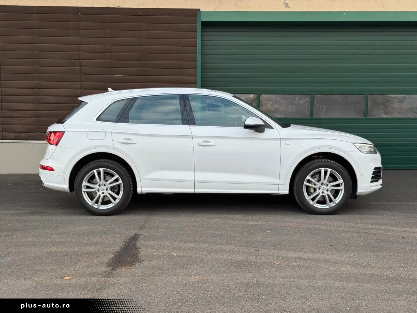 AUDI Q5 50 TFSI e quattro S-Line AHK NAV SZH RFK 2Hd.