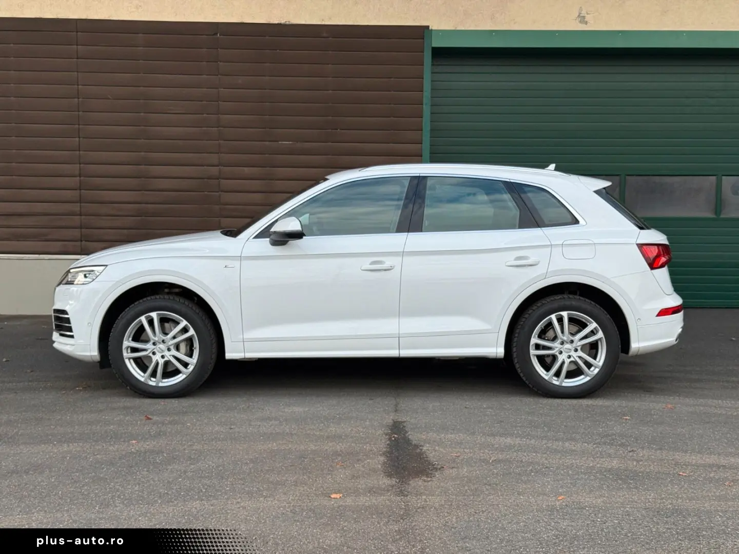 AUDI Q5 50 TFSI e quattro S-Line AHK NAV SZH RFK 2Hd.