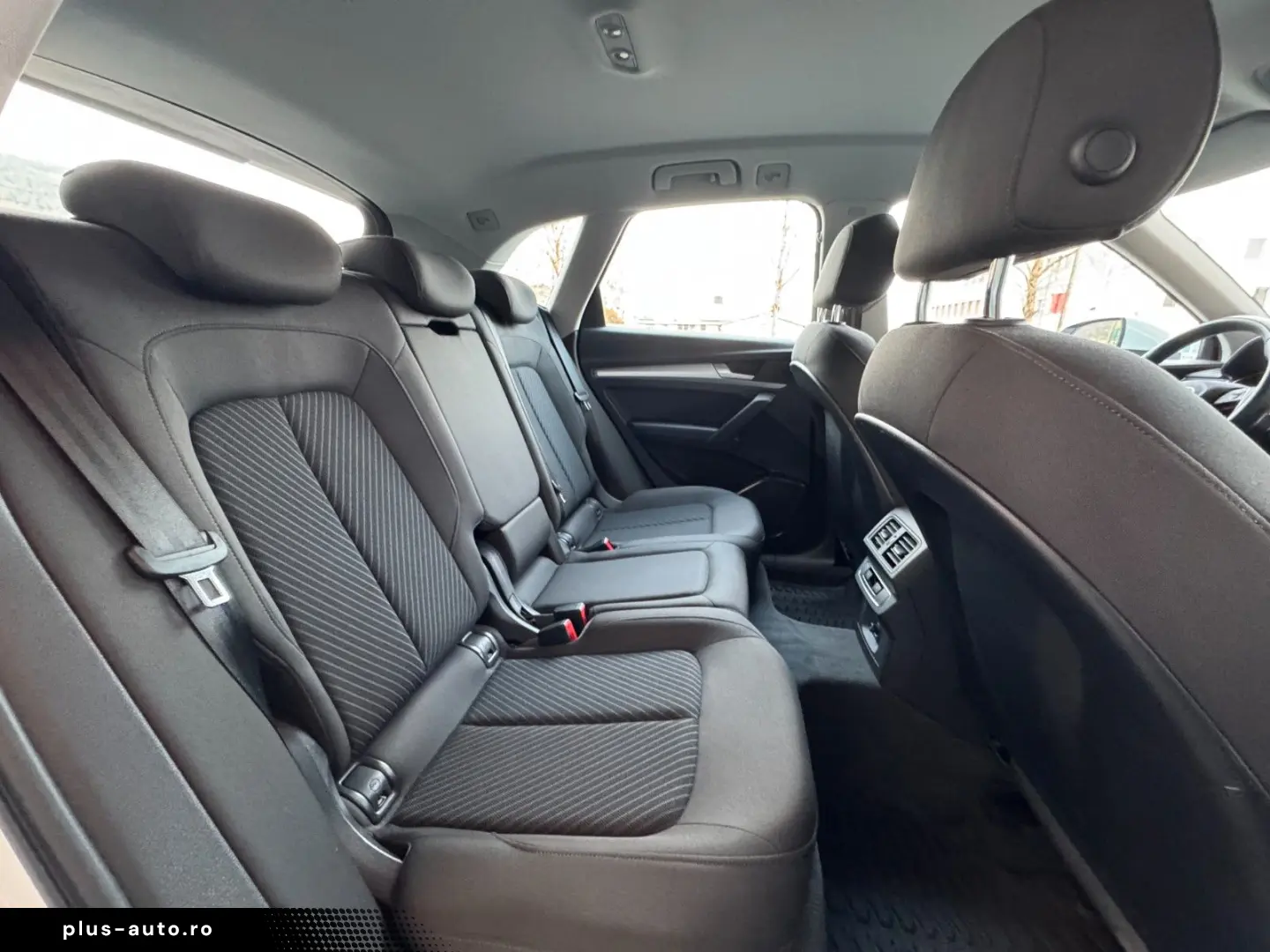 AUDI Q5 50 TFSI e quattro S-Line AHK NAV SZH RFK 2Hd.