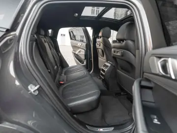 BMW X6 xDrive 30 d M Sport LED KAM CARPLAY H&K HUD