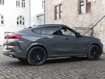 BMW X6 xDrive 30 d M Sport LED KAM CARPLAY H&K HUD