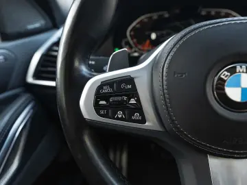 BMW X6 xDrive 30 d M Sport LED KAM CARPLAY H&K HUD