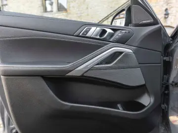 BMW X6 xDrive 30 d M Sport LED KAM CARPLAY H&K HUD