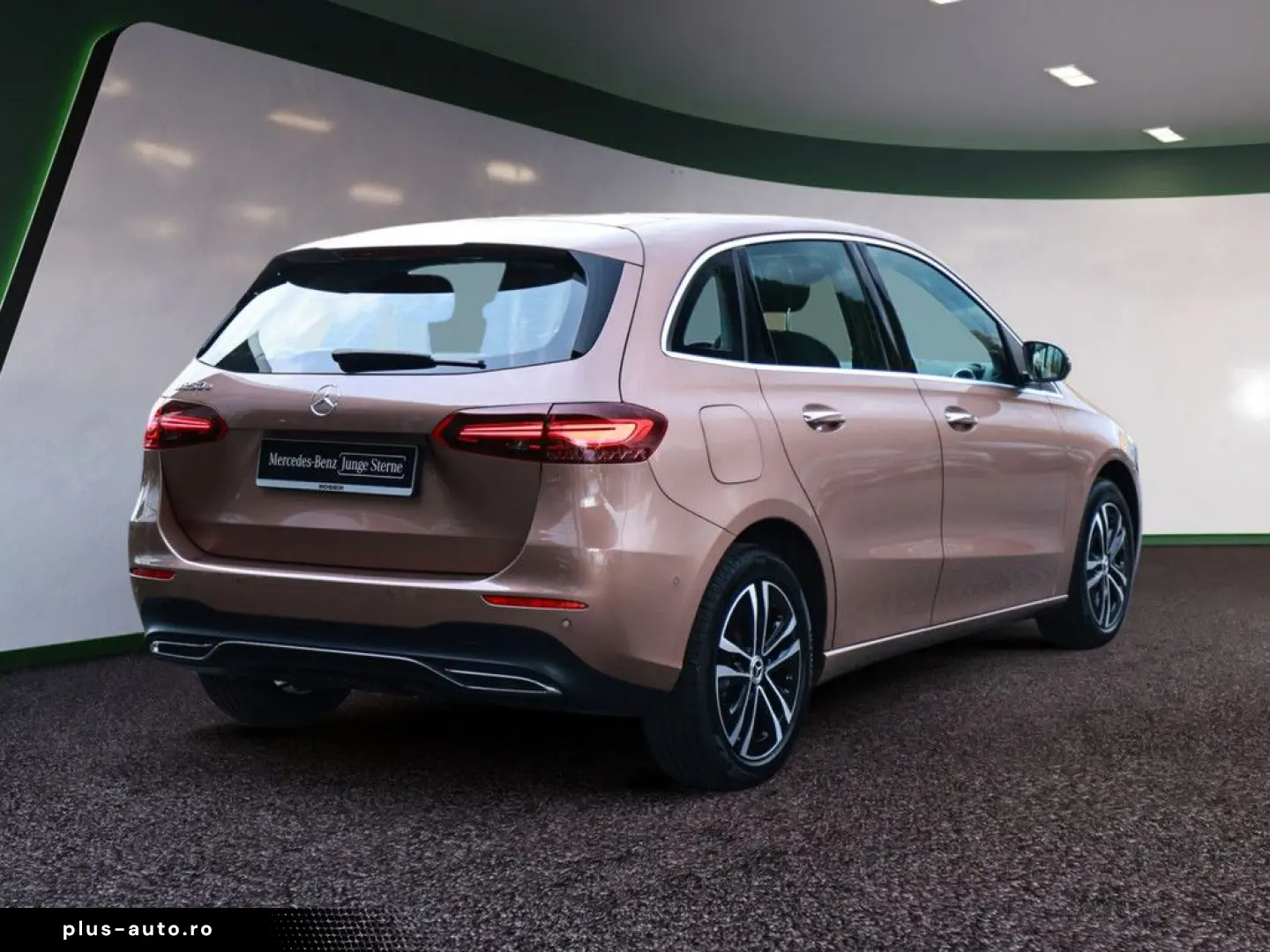 MERCEDES-BENZ B 250 e Progressive Advanced  LED Pano&hellip;