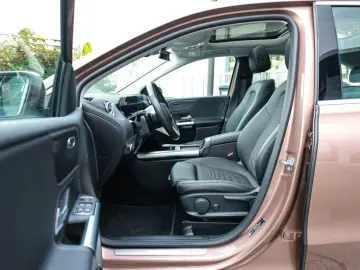 MERCEDES-BENZ B 250 e Progressive Advanced  LED Pano&hellip;