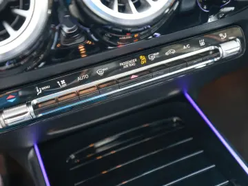 MERCEDES-BENZ B 250 e Progressive Advanced  LED Pano&hellip;