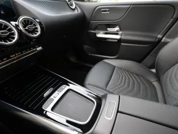 MERCEDES-BENZ B 250 e Progressive Advanced  LED Pano&hellip;