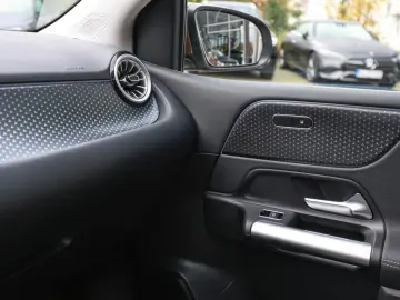 MERCEDES-BENZ B 250 e Progressive Advanced  LED Pano&hellip;