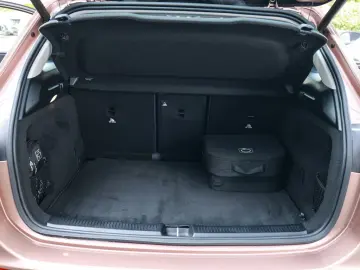 MERCEDES-BENZ B 250 e Progressive Advanced  LED Pano&hellip;