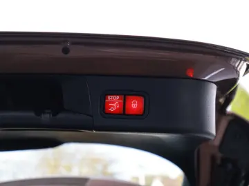 MERCEDES-BENZ B 250 e Progressive Advanced  LED Pano&hellip;