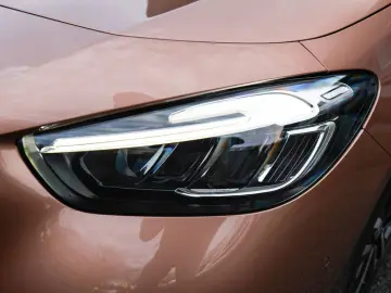 MERCEDES-BENZ B 250 e Progressive Advanced  LED Pano&hellip;