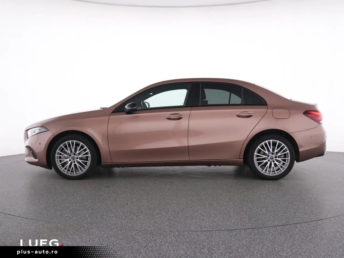 MERCEDES-BENZ A 250 e Lim Progressive MBUX LED Pano &hellip;