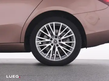 MERCEDES-BENZ A 250 e Lim Progressive MBUX LED Pano &hellip;