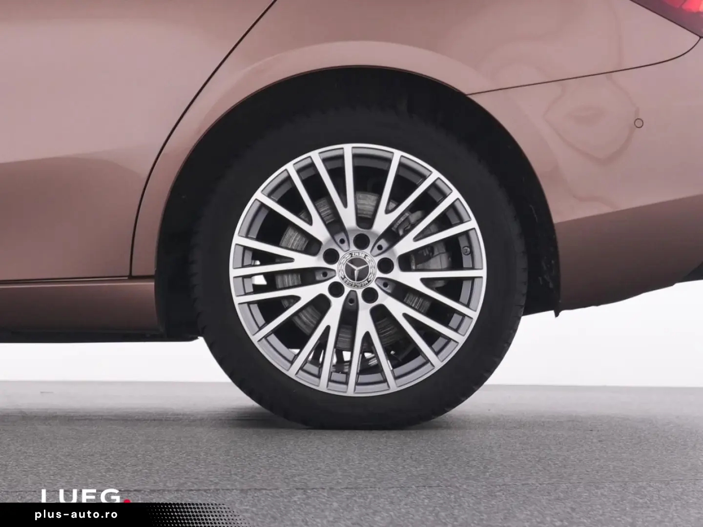 MERCEDES-BENZ A 250 e Lim Progressive MBUX LED Pano &hellip;