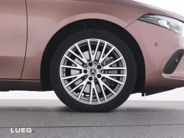 MERCEDES-BENZ A 250 e Lim Progressive MBUX LED Pano &hellip;