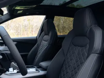 Audi Q8 50 TDI SLINE. MATRIX. LUFT. PANO