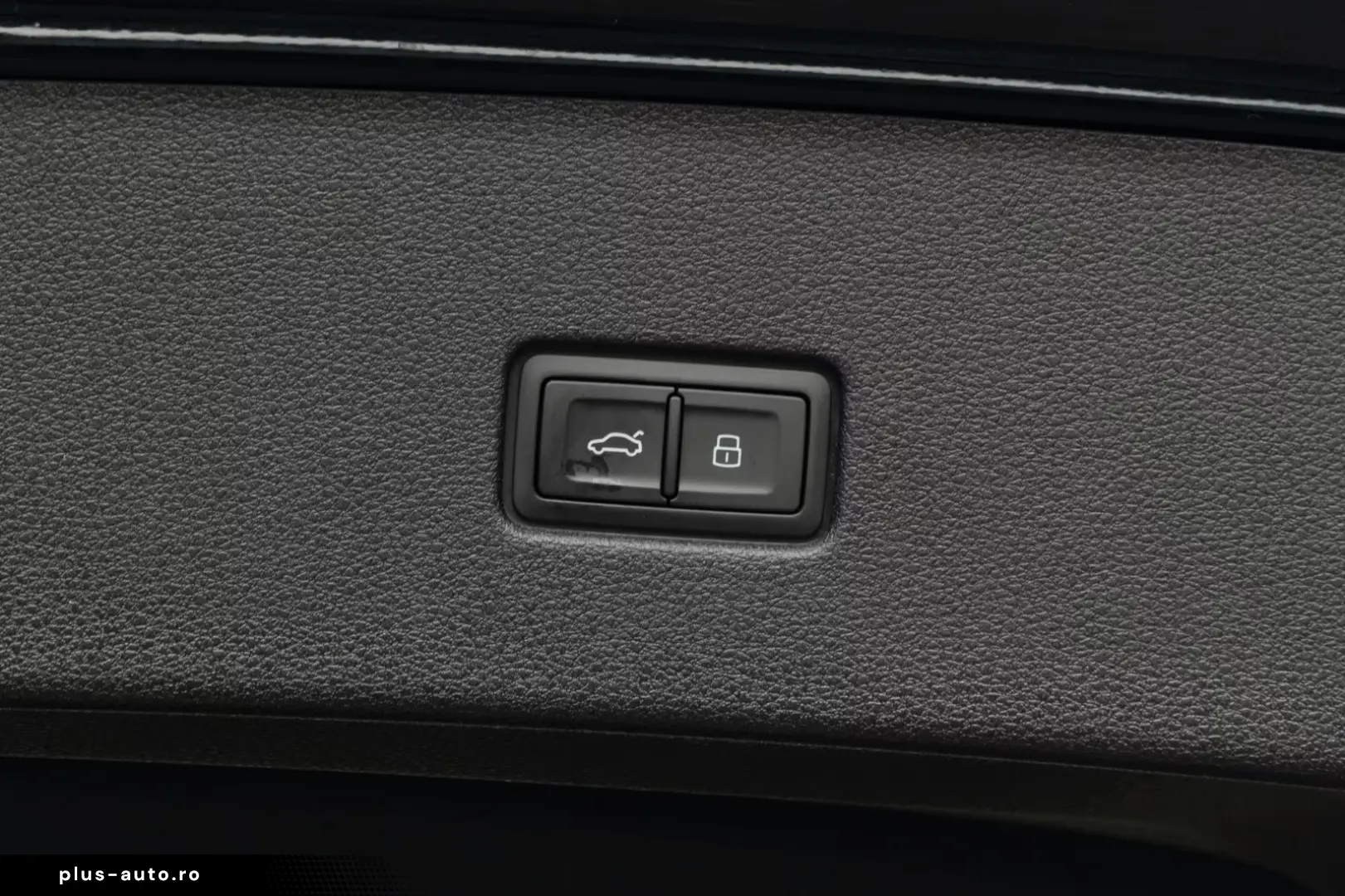 Audi Q8 50 TDI SLINE. MATRIX. LUFT. PANO