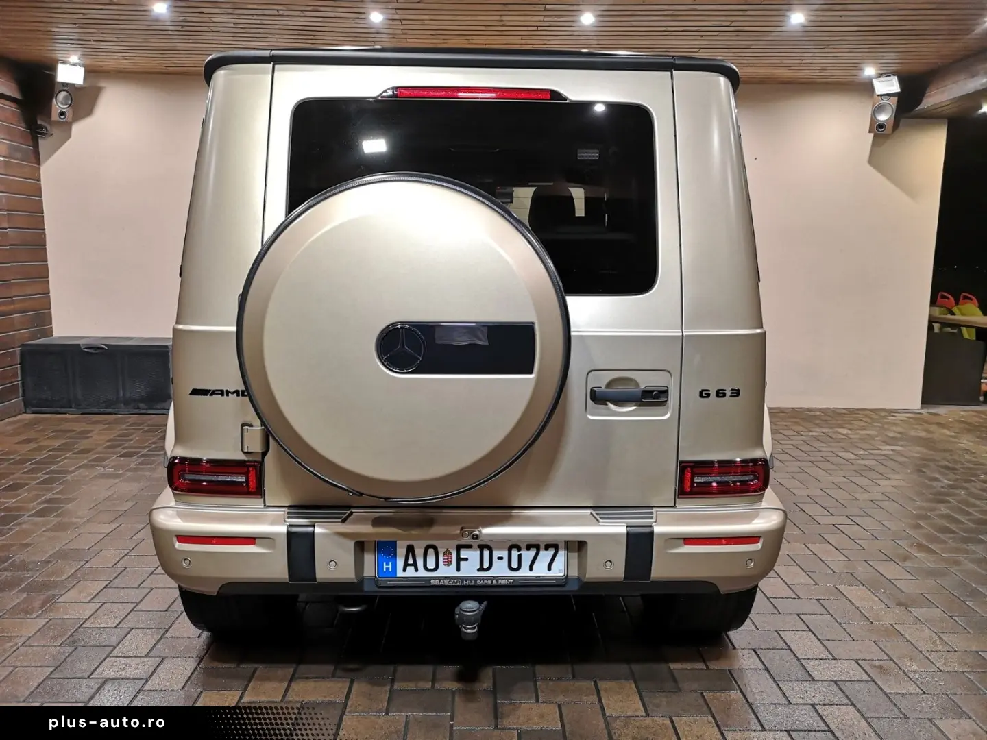 MERCEDES-BENZ G 63 AMG