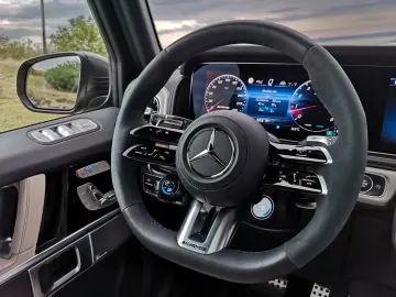 MERCEDES-BENZ G 63 AMG